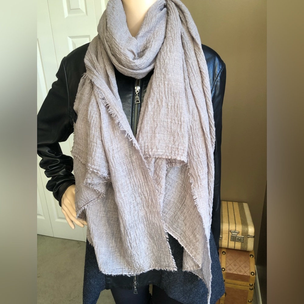 Soft taupe wrap/scarf - Picture 1 of 6